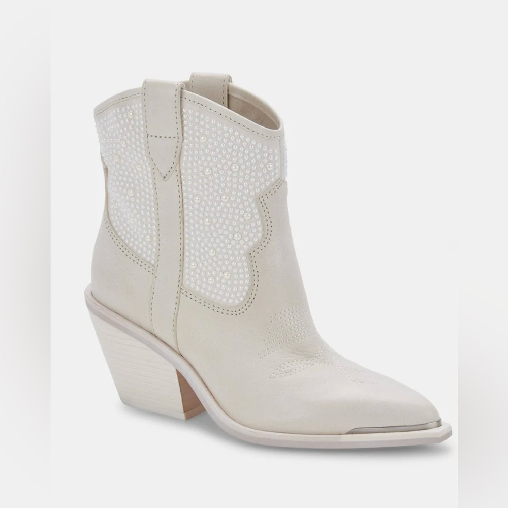 Dolce Vita Nashe Off White Pearl Booties & Dust Bag Sz 8
